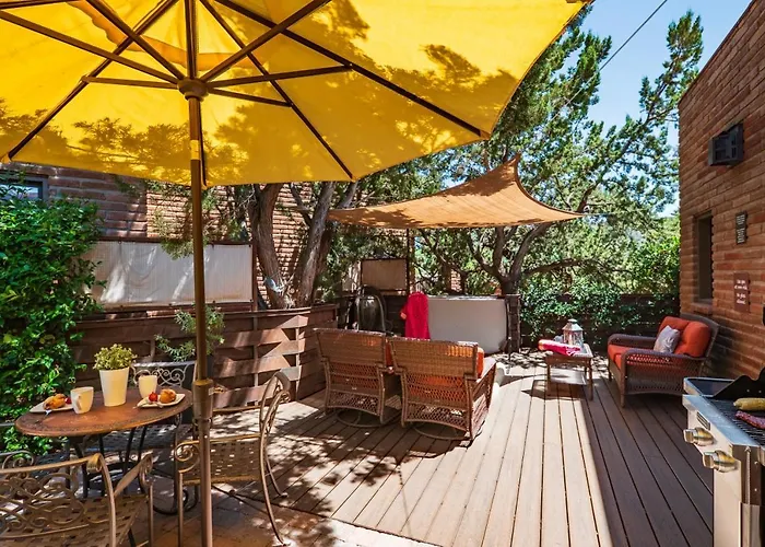 Honeysuckle Villa- Romantic Getaway Hébergement de vacances